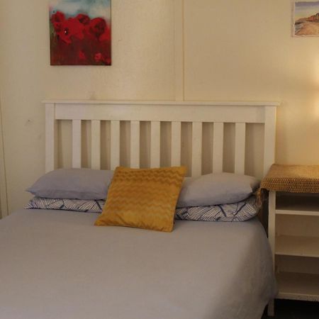 Lighthouse Farm Backpackers Lodge Cape Town Dış mekan fotoğraf