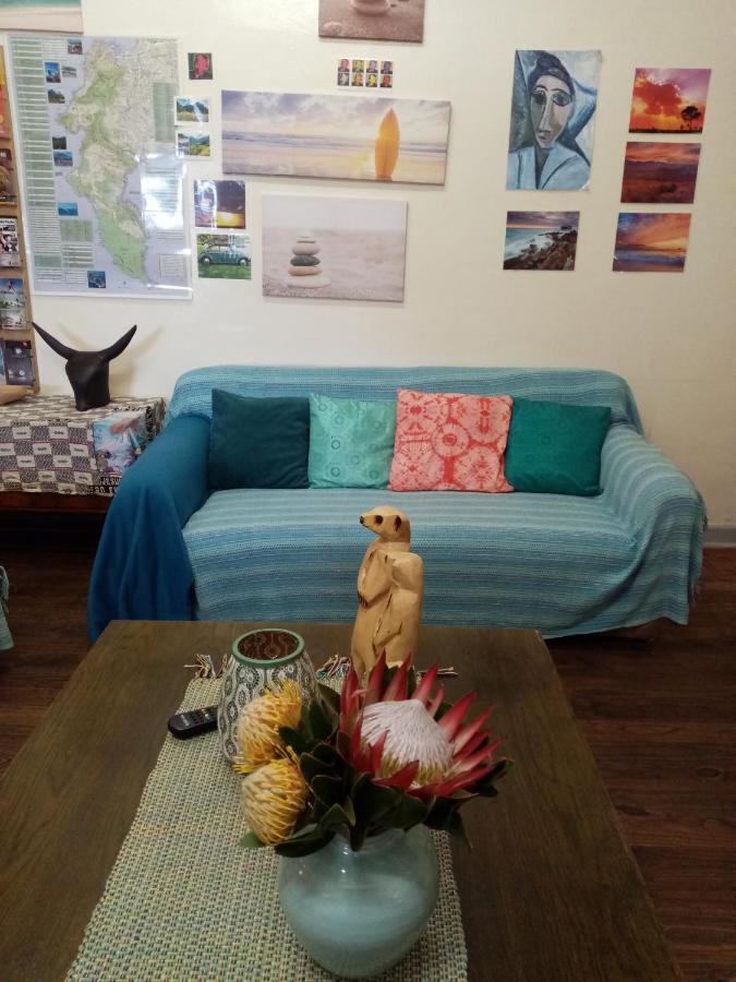 Lighthouse Farm Backpackers Lodge Cape Town Dış mekan fotoğraf