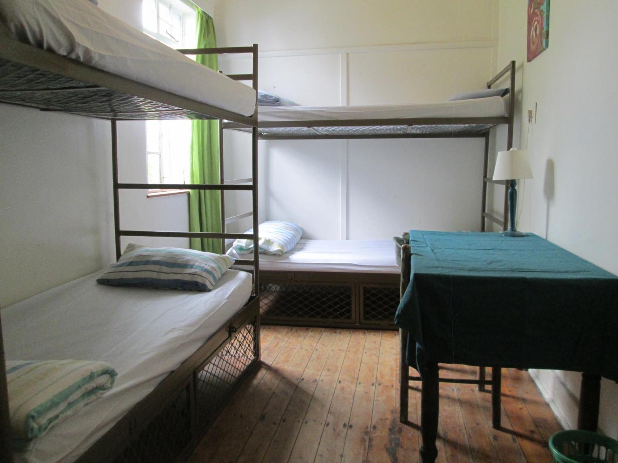 Lighthouse Farm Backpackers Lodge Cape Town Dış mekan fotoğraf