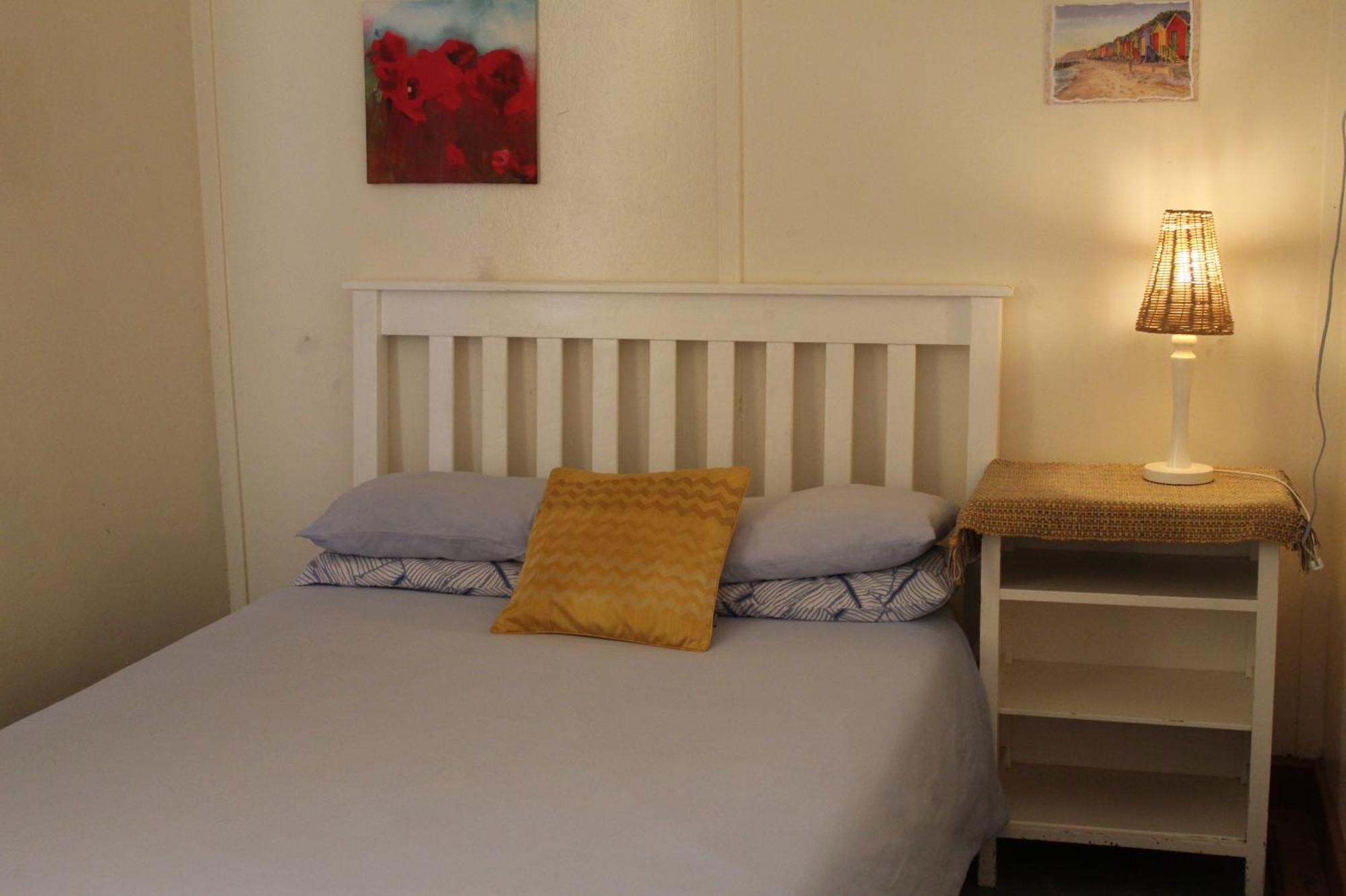 Lighthouse Farm Backpackers Lodge Cape Town Dış mekan fotoğraf